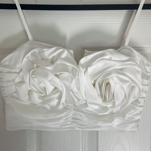 Satin Flower Crop Top - Picture 3 of 6